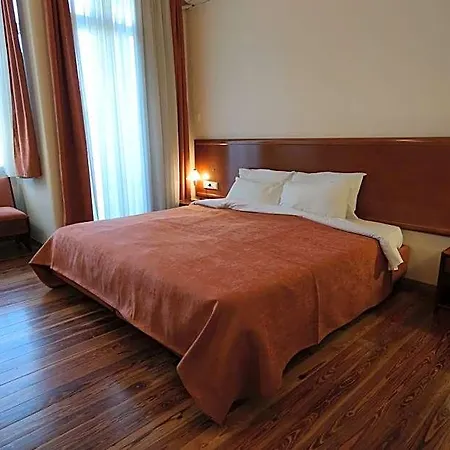 Hotel Excelsior 3*
