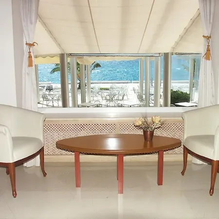 艾克塞西尔酒店 酒店