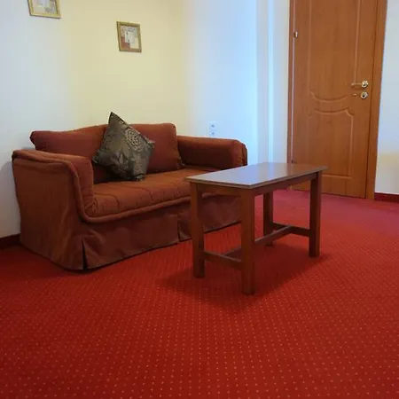 艾克塞西尔酒店 3*